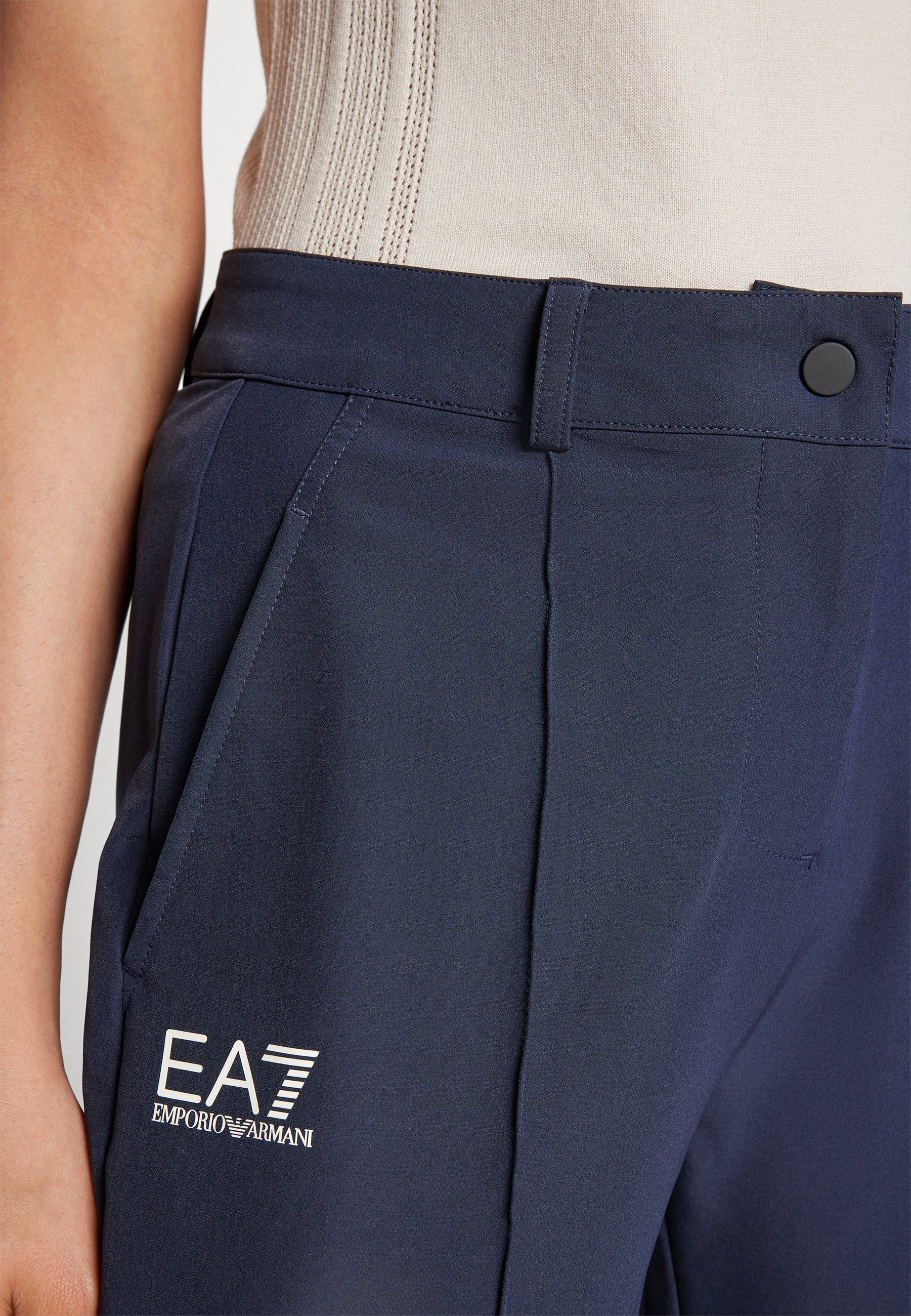 GOLF PRO PANTS HEAVY Media 9