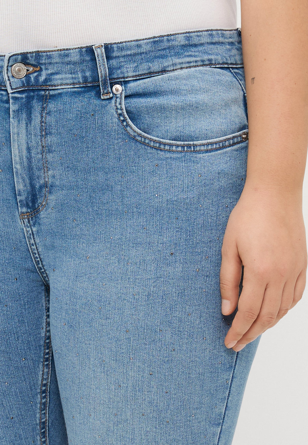 Skinny fit CARWILLY Mid waist Media 5