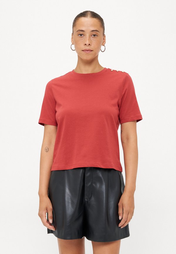 ONLY Petite ONLTHEA O NECK BUTTON