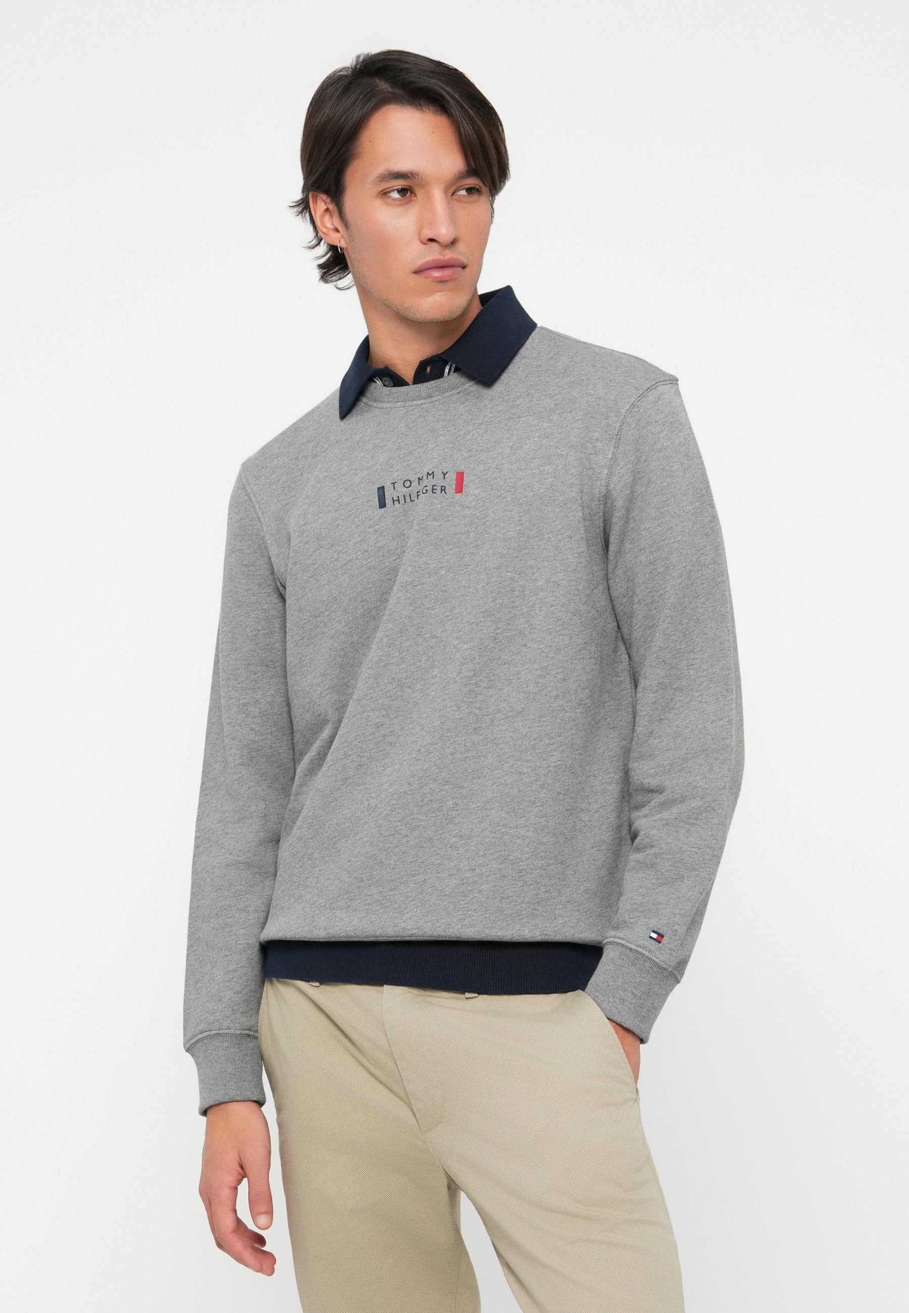 BRAND LOVE SWEATSHIRT Media 5
