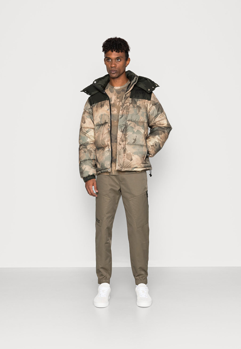 Armani Exchange Winterjacke Media 2