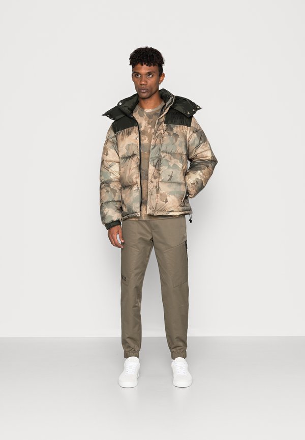 Armani Exchange