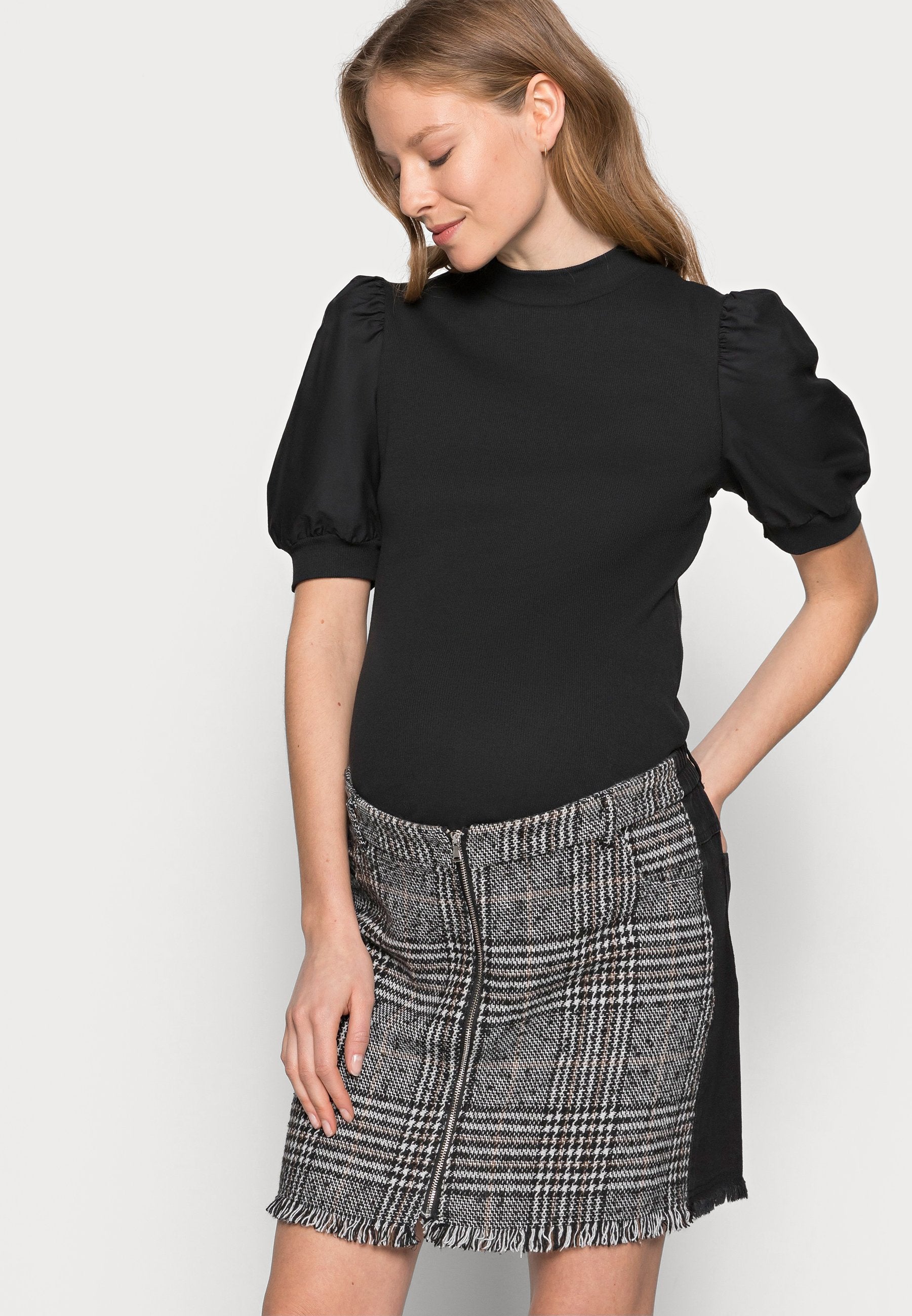 Pieces Maternity PCMJULIA SKIRT