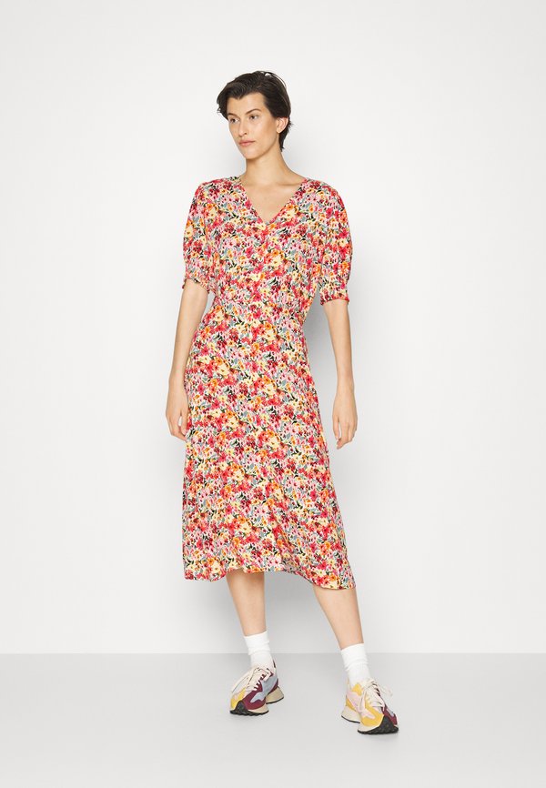 ONLY Tall ONLFREDERIKKE V NECK BELT DRESS