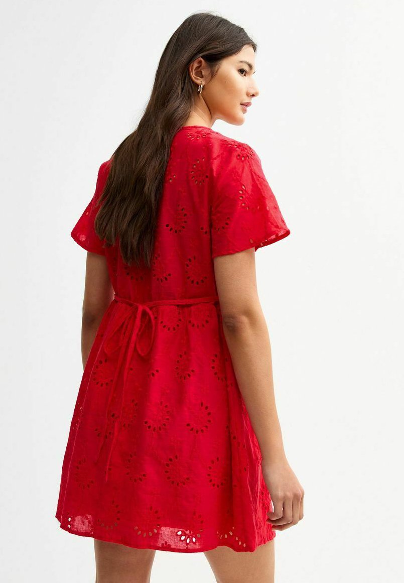New Look BRODERIE ANGLAISE SMOCK MINI