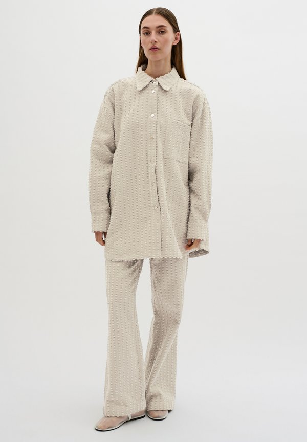 Karen by Simonsen KBButton down