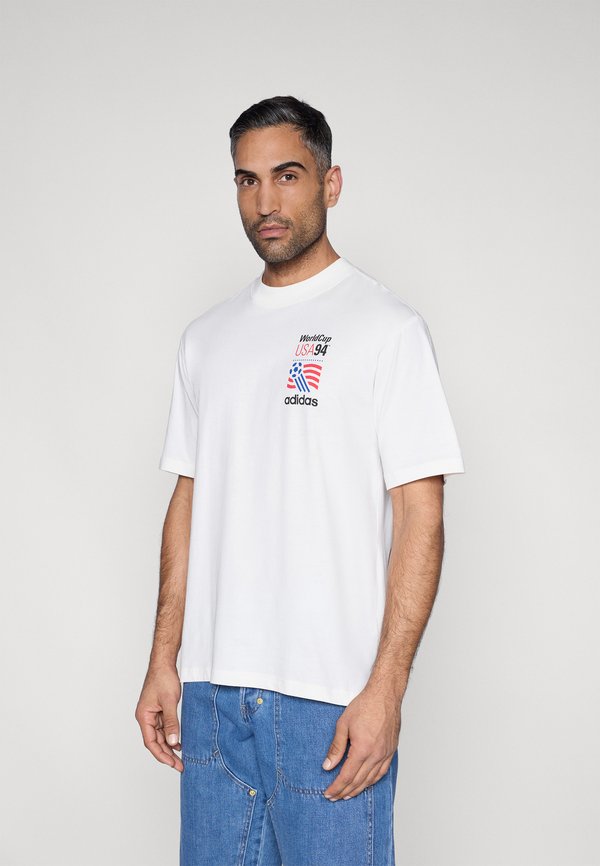 adidas Performance GRAPHIC TEE