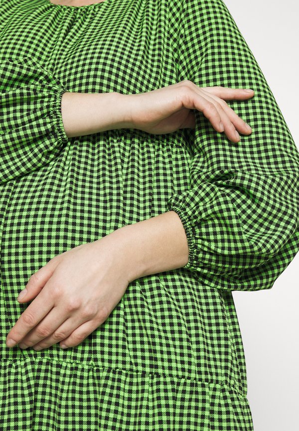Topshop Maternity SMOCK TIERED DRESS