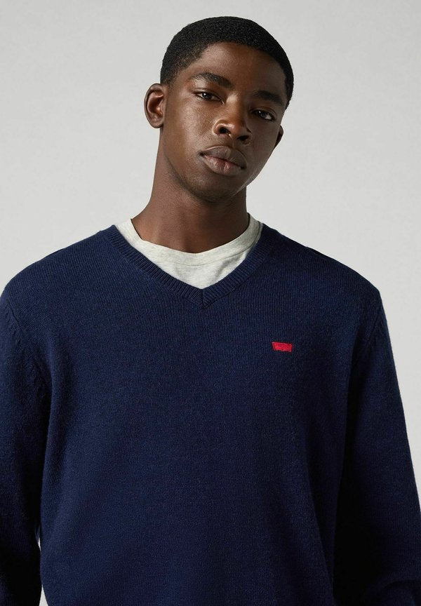 Levi's® V NECK MID TONE