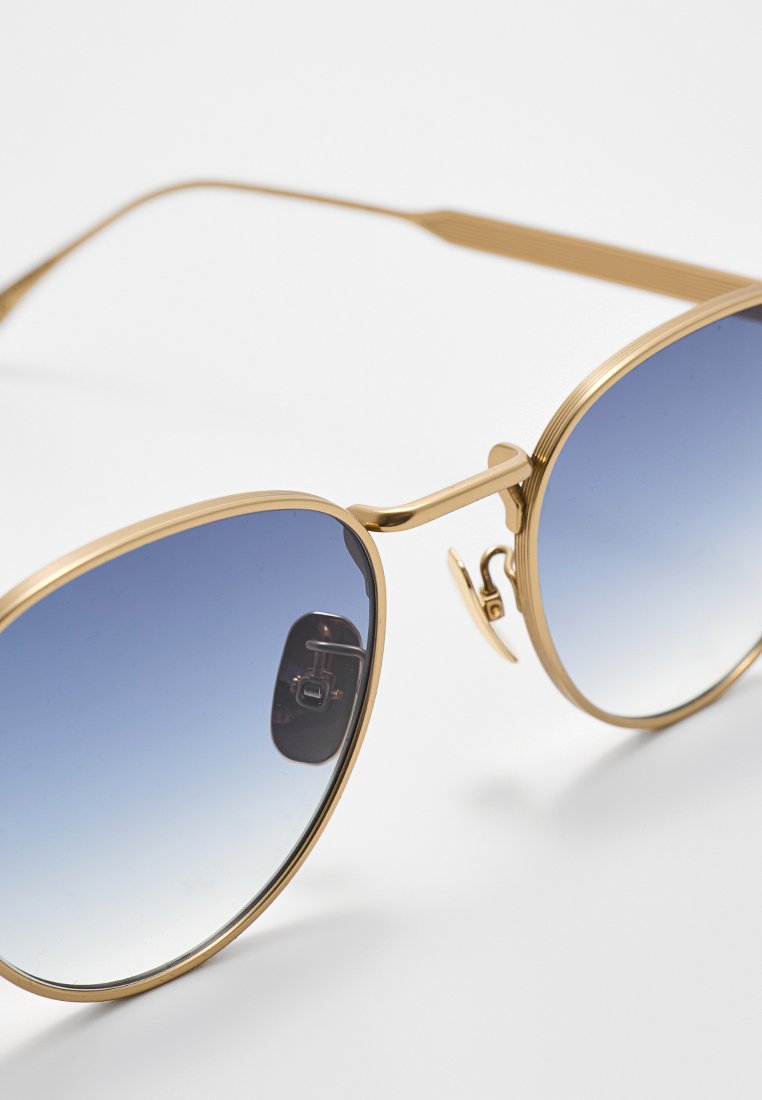 Eyewear by David Beckham