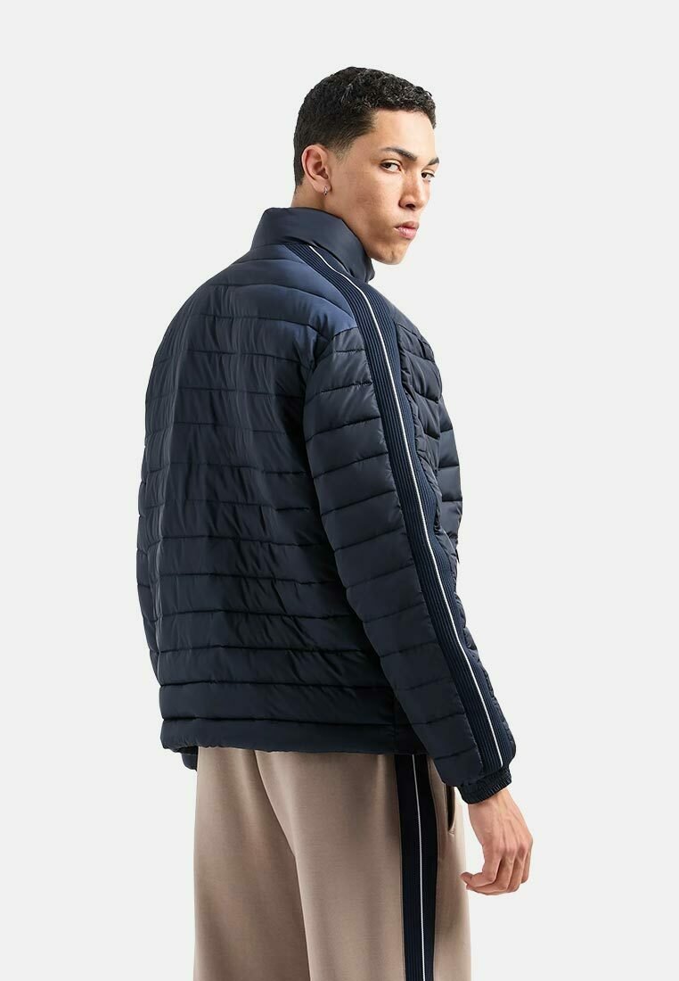 Armani Exchange Übergangsjacke Media 4