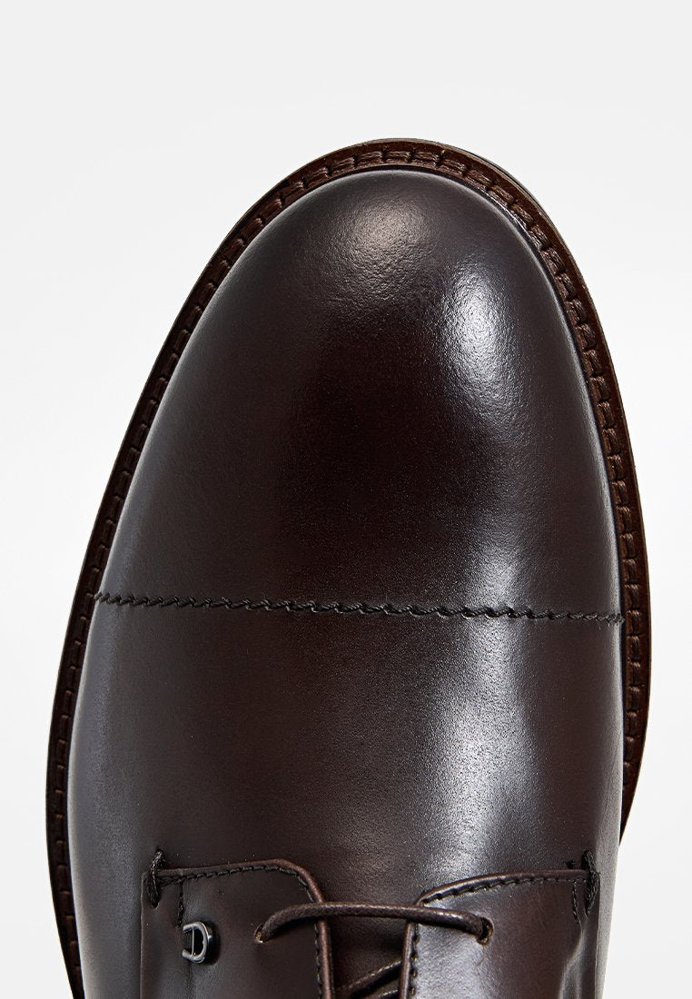 AIGNER CHARLES