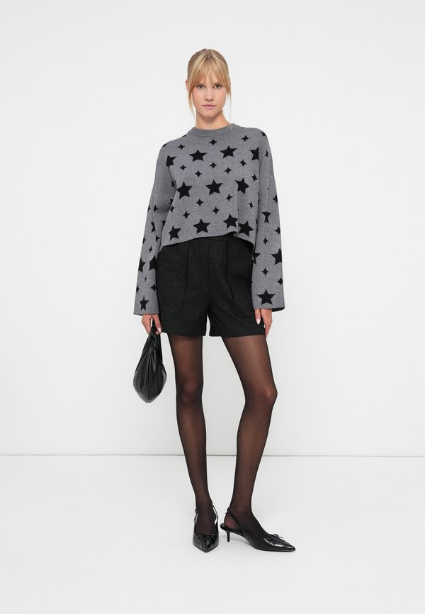 Noisy May NMSHYLA L/S O-NECK KNIT FWD DD