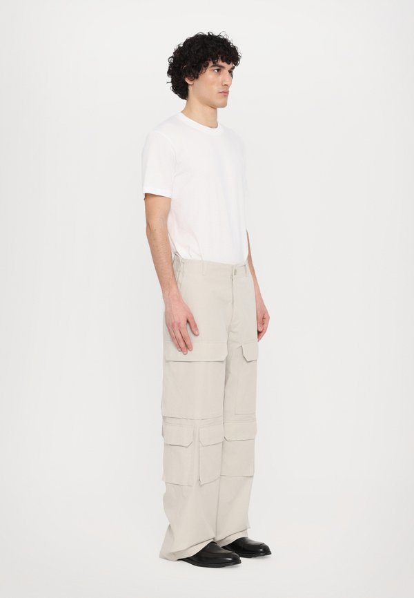 sandro EXPLORER