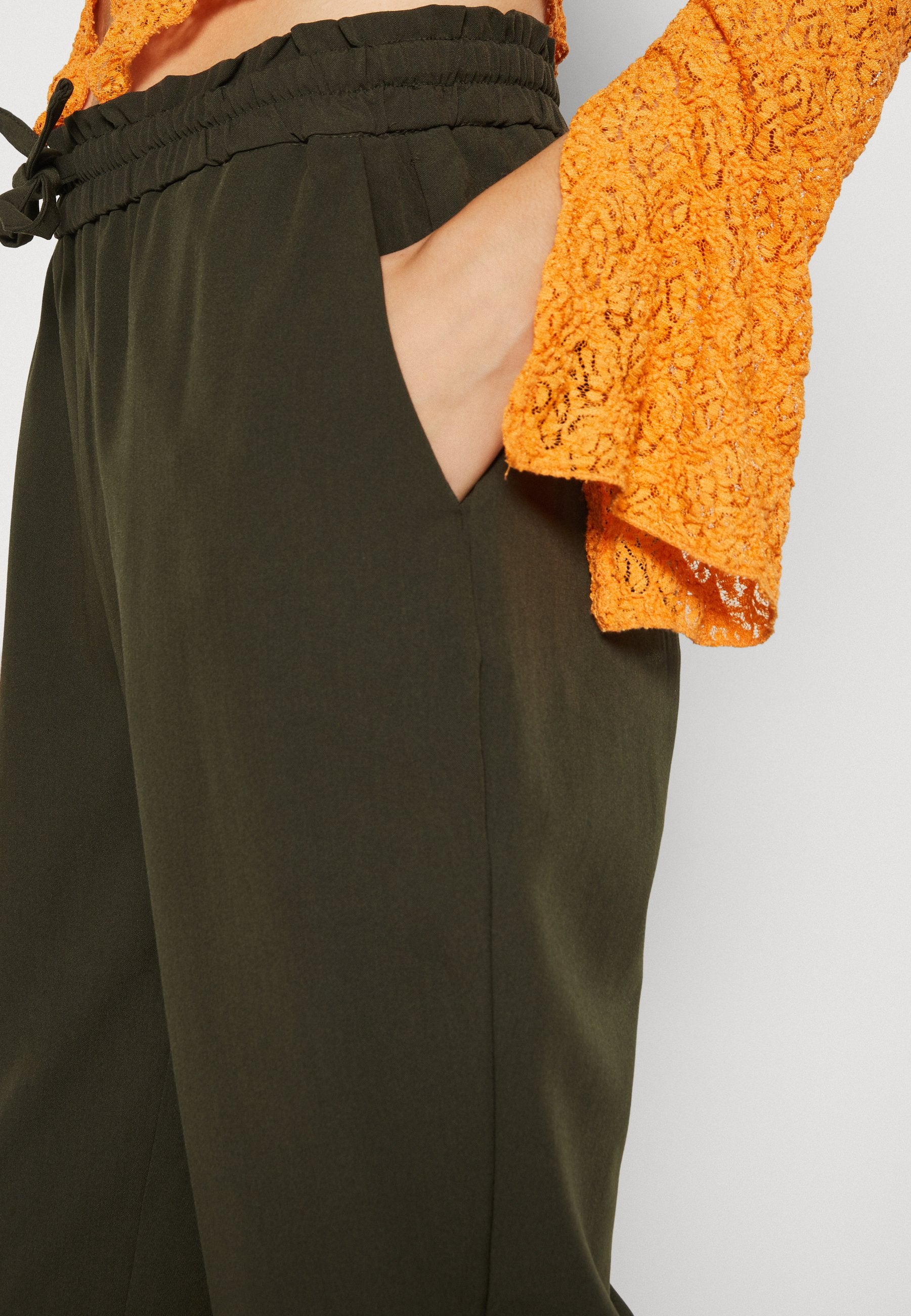 Vero Moda VMZELDA TAPERED TRACK PANT