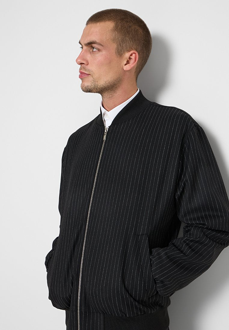 KARL LAGERFELD Bomberjacke Media 4