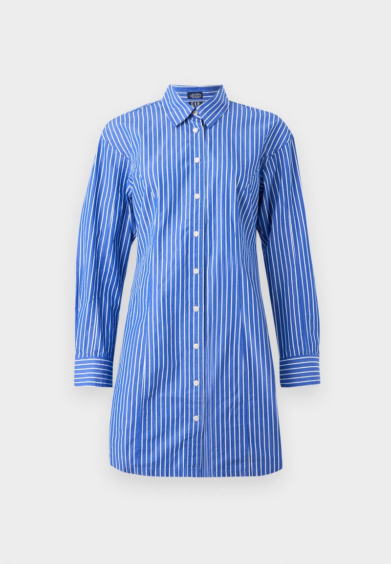 Blaues Langarmhemdkleid mit vertikalen weißen Streifen, durchgehender Knopfleiste, spitzem Kragen und gestreiften Manschetten auf einem schlichten Hintergrund.