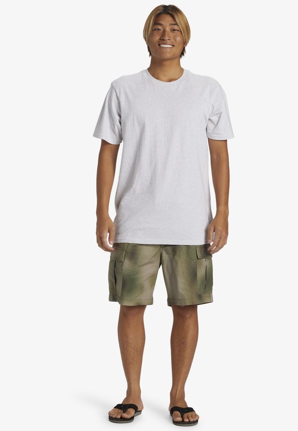 Quiksilver TAXER