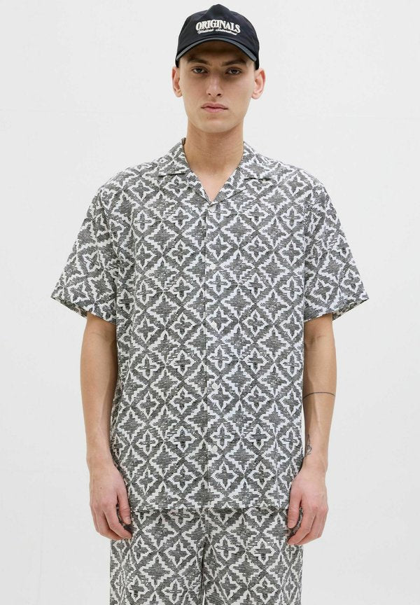 Jack & Jones Resort Relaxed Fit - Shirt - cloud dancer