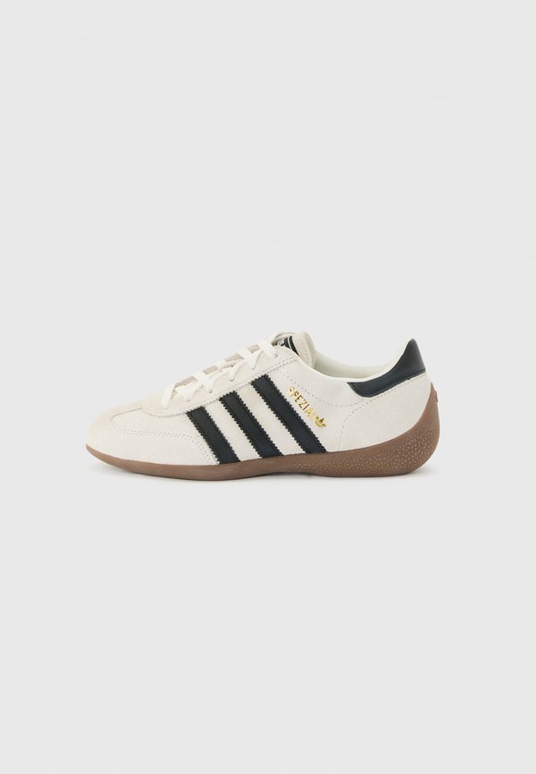 adidas Originals HANDBALL SPEZIAL LO PRO W - Trainers - core white/core black/gold-coloured