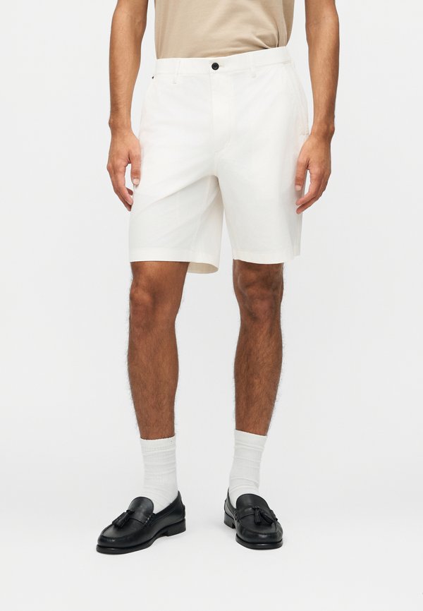 Tommy Hilfiger DOVER 8" ALL DAY SHORT - CORE ESSENTIALS - Shorts - ivory petal