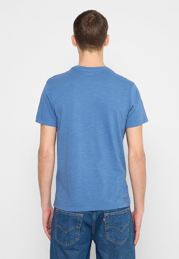 Levi's® CLASSIC POCKET TEE