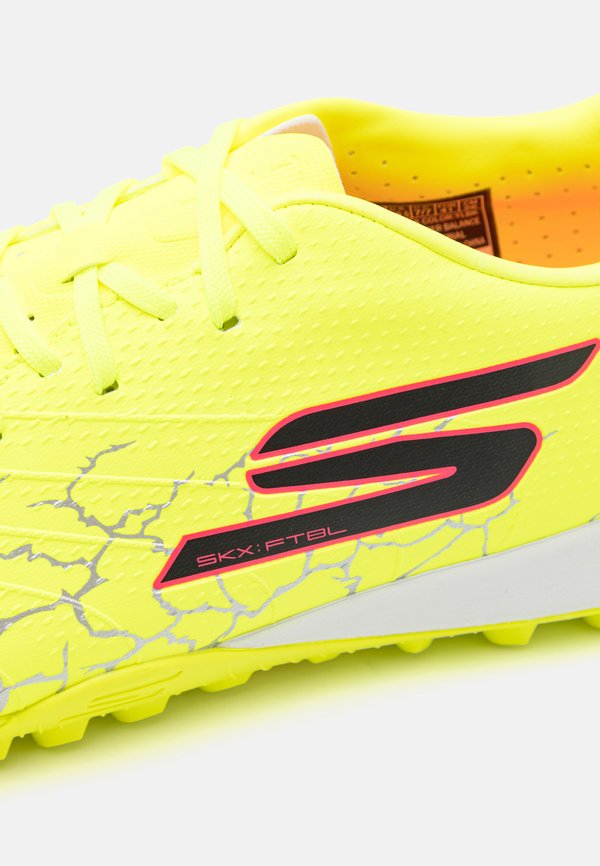 Skechers Performance