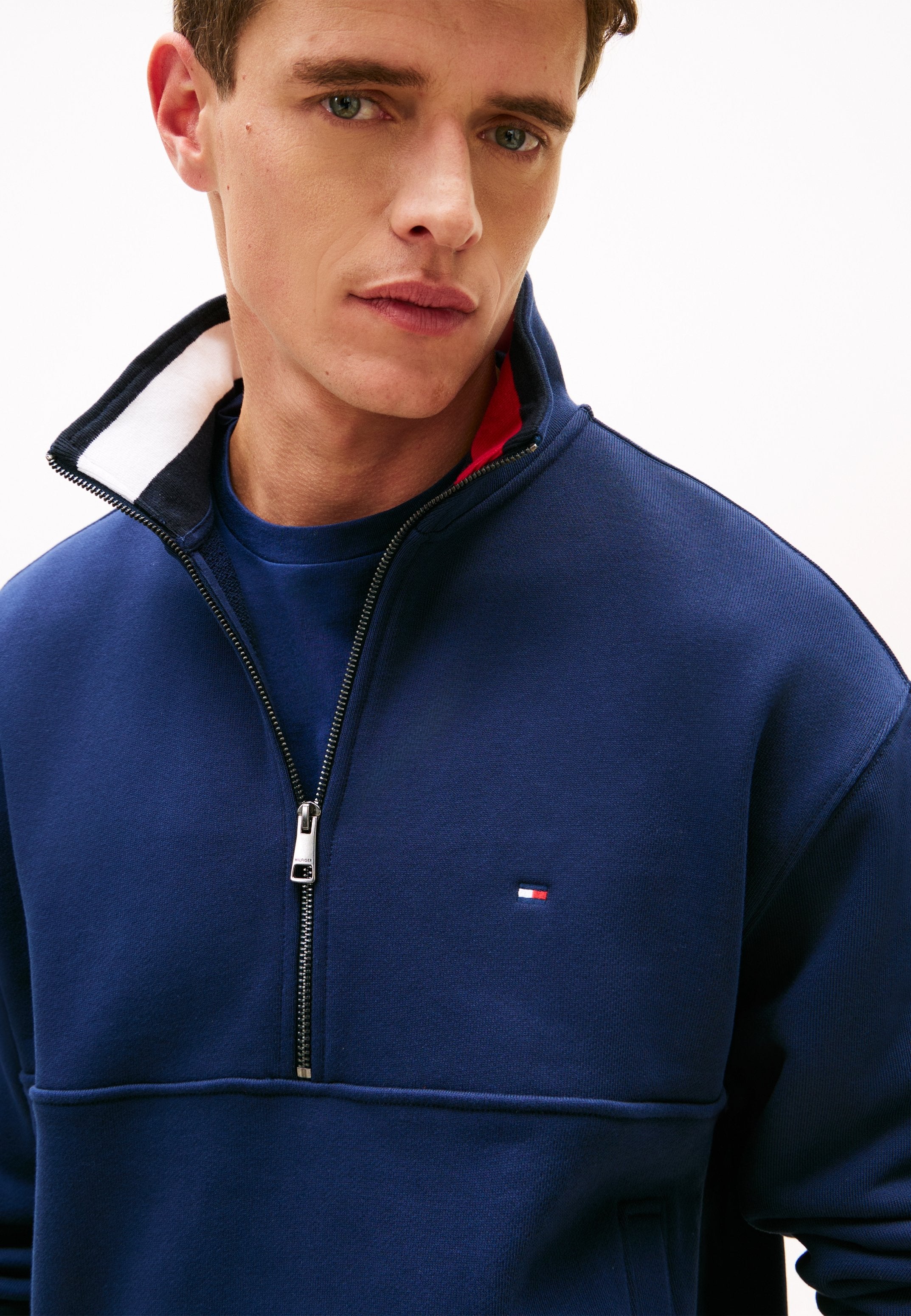 COLOUR-BLOCKED COLLAR TERRY HALF-ZIP JUMPER Media 5