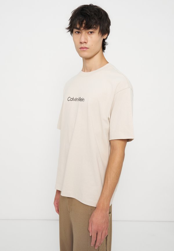 Calvin Klein Jeans