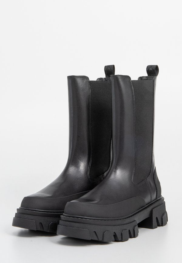 DKNY JONIE