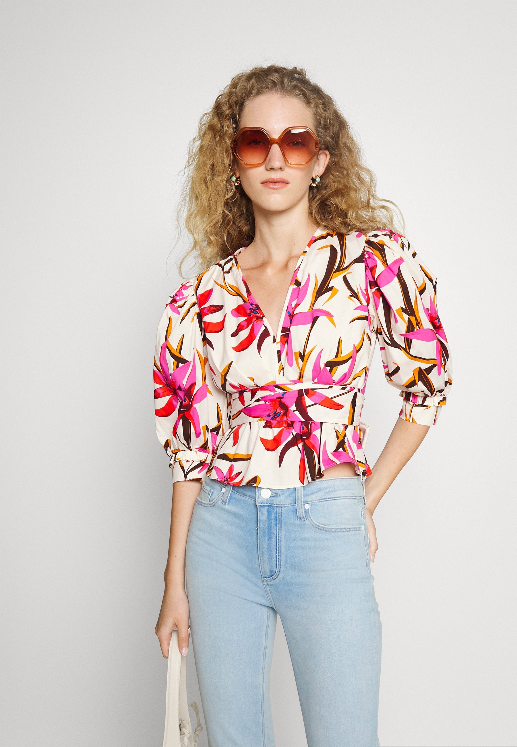Paige HIGH RISE LAUREL CANYON SEAMED FLY VINTAGE