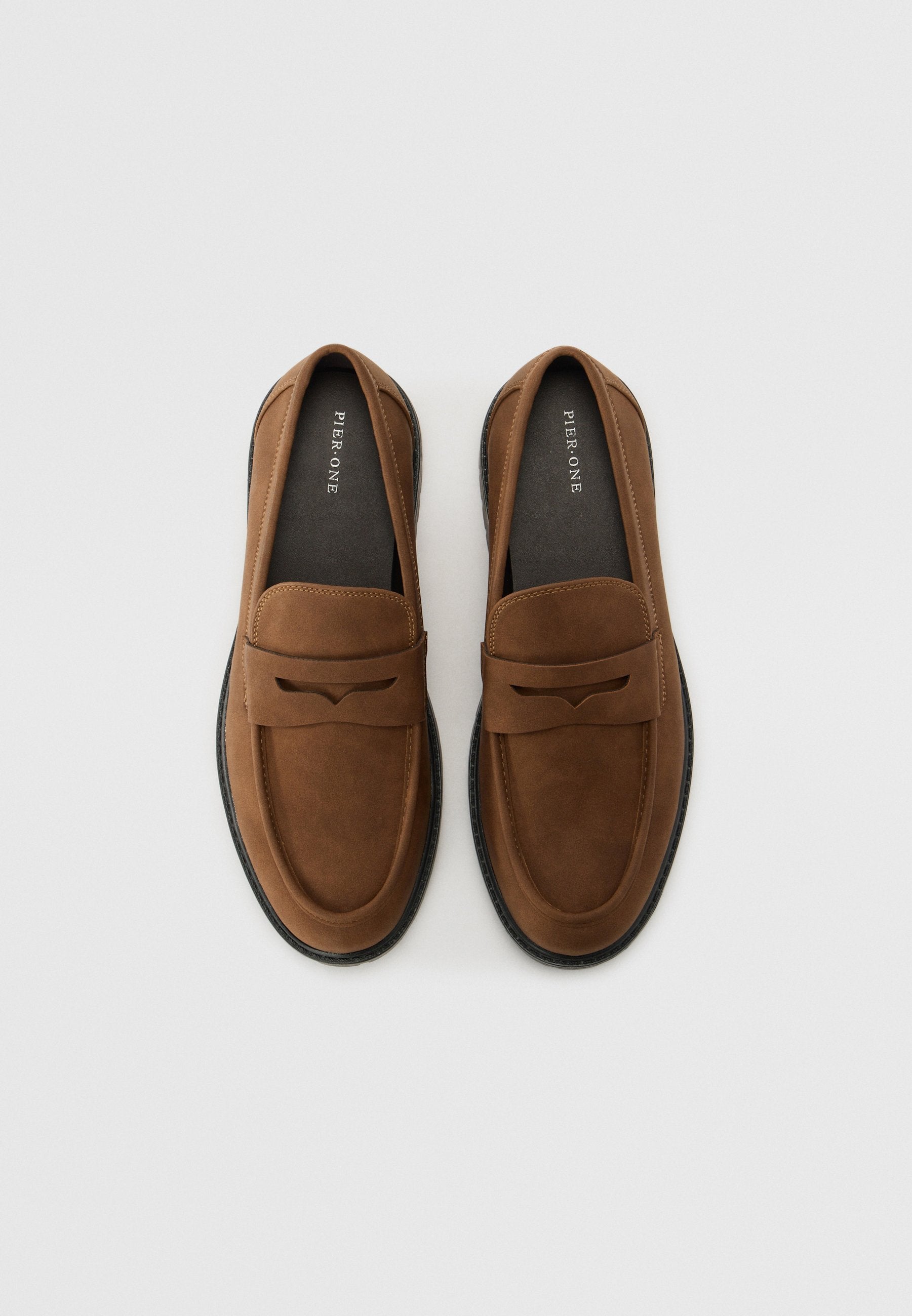 Pier One UNISEX