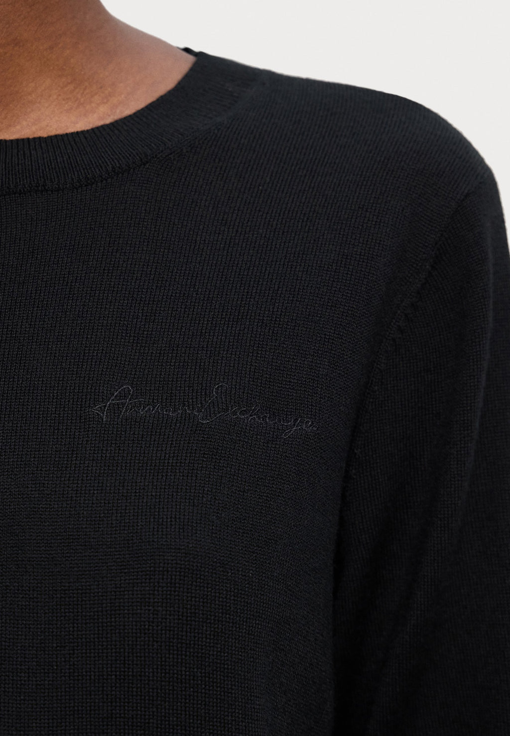 PULLOVER Media 6
