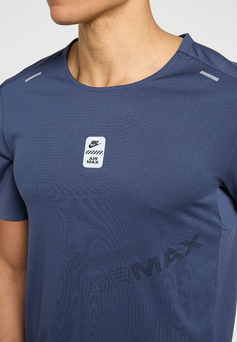 Nike Sportswear