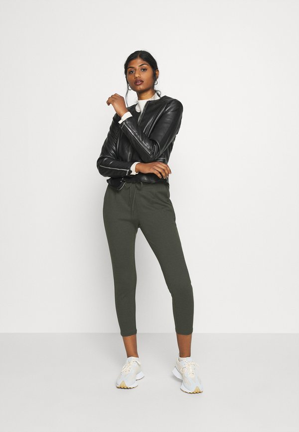 Vero Moda Petite VMEVA STRING