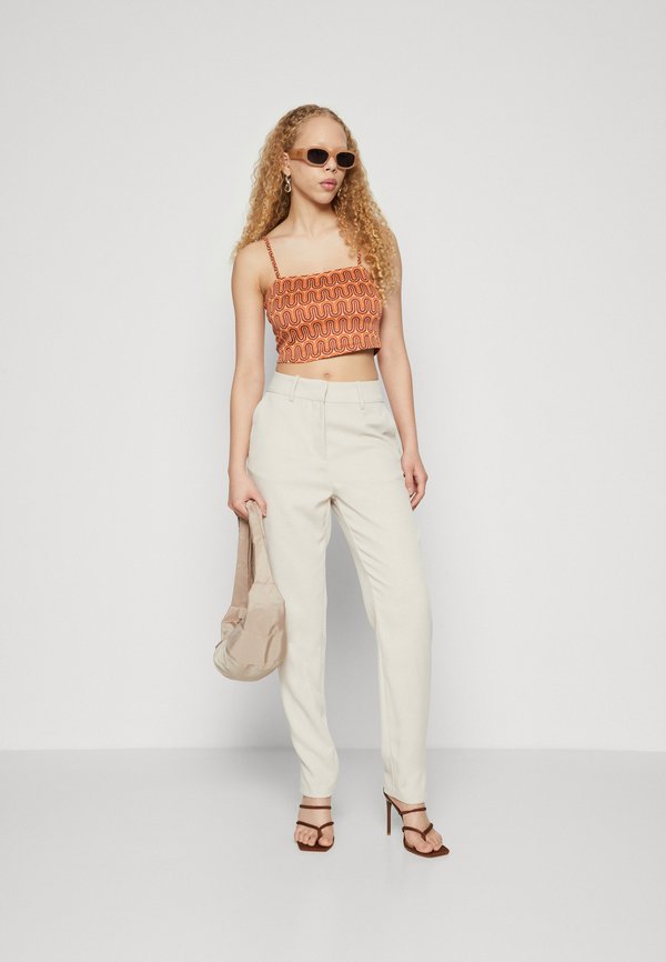 Vero Moda VMCHANDY TAPERED SLIT
