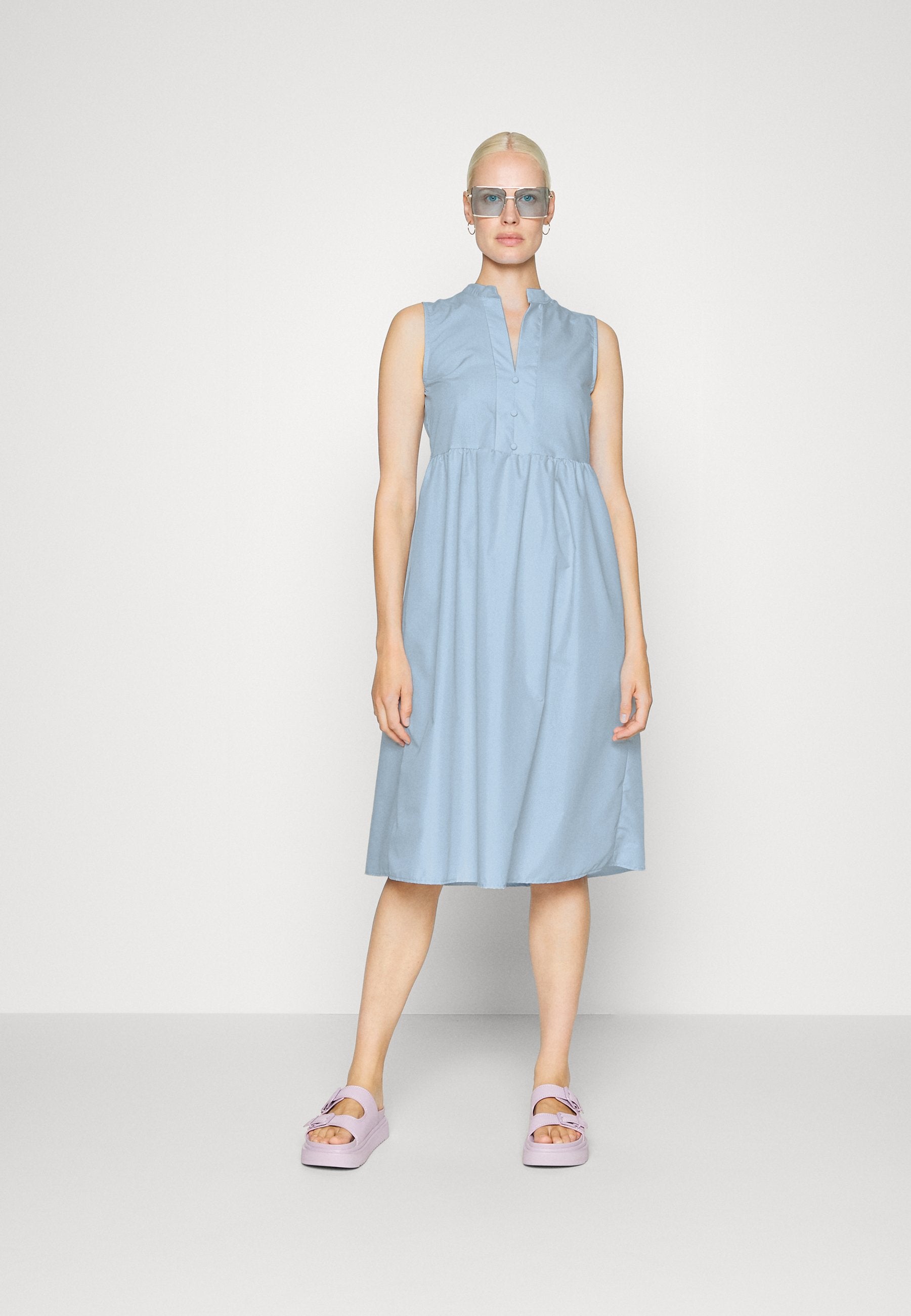 ONLANNA BUTTON DRESS BELOW KNEE  Media 2