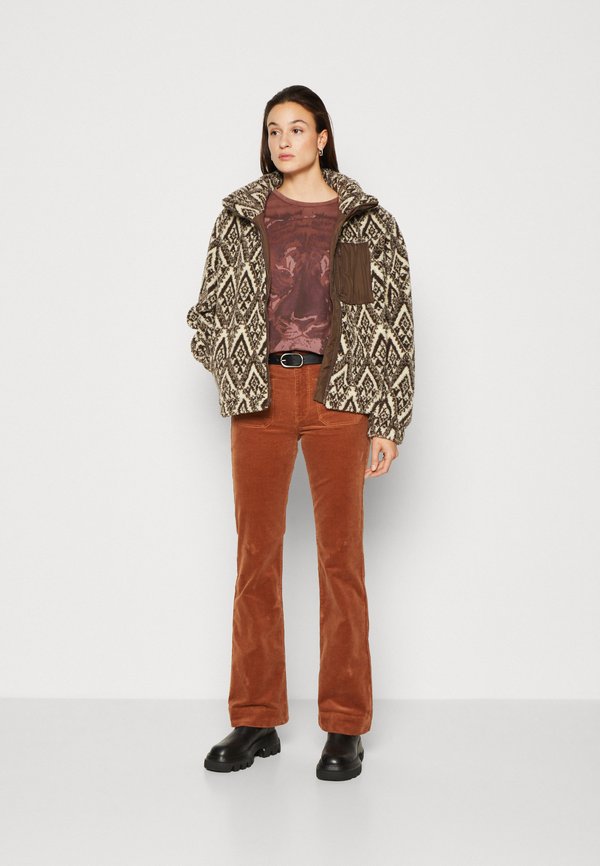 Wrangler FLARE