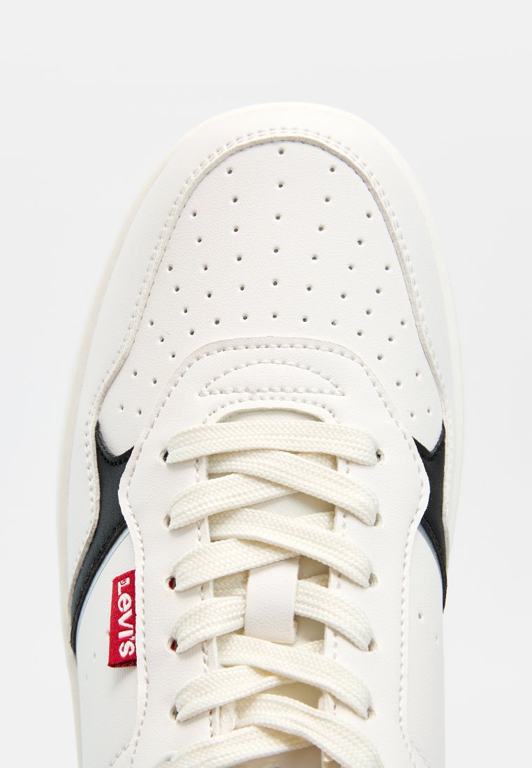Levi's® AIDEN