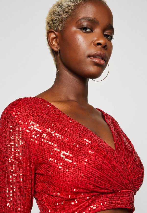 WAL G. PARTY SEQUIN DARLING TOP