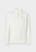 Weißer Fleece-Pullover mit hohem Kragen und Viertelreißverschluss. Verfügt über ein kleines Logo auf der Brust, Bündchen und Saum sind gerippt. Weiche Textur.