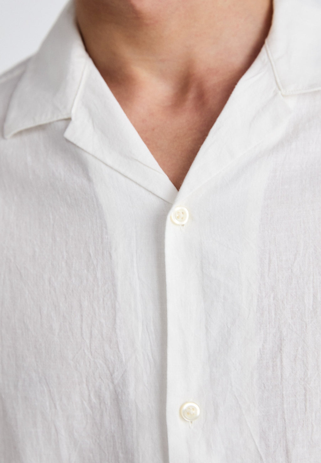GAP STANDARD RESORT COLLAR