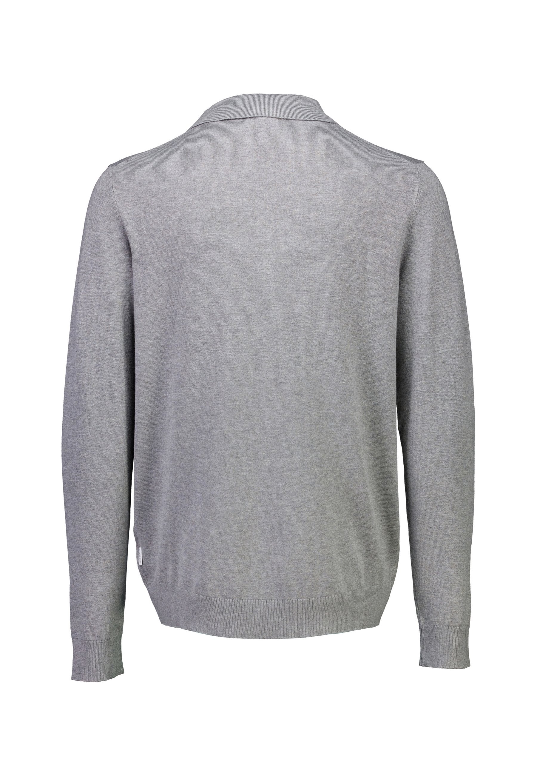 V-NECK Media 5