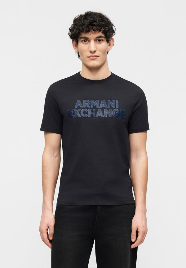 Armani Exchange SLIM FIT