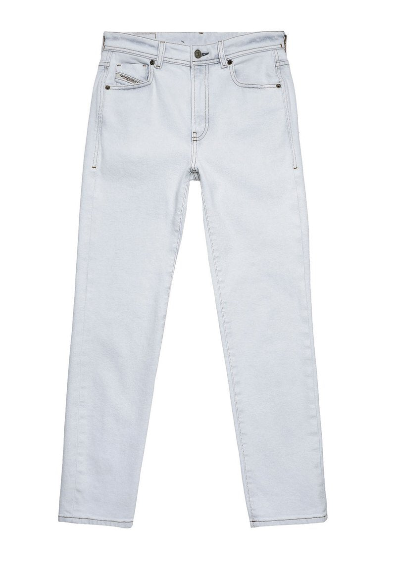 Helle blaue Jeans aus Denim mit geradem Schnitt, fünf Taschen, einem Reißverschluss vorne und einem Knopfverschluss. Enthält dezente Stickdetails.