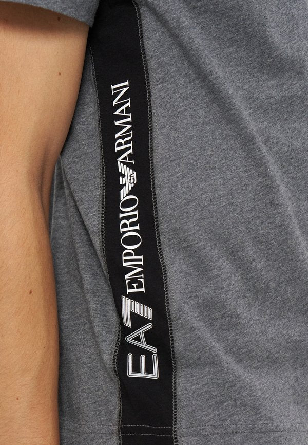 EA7 Emporio Armani T-SHIRT