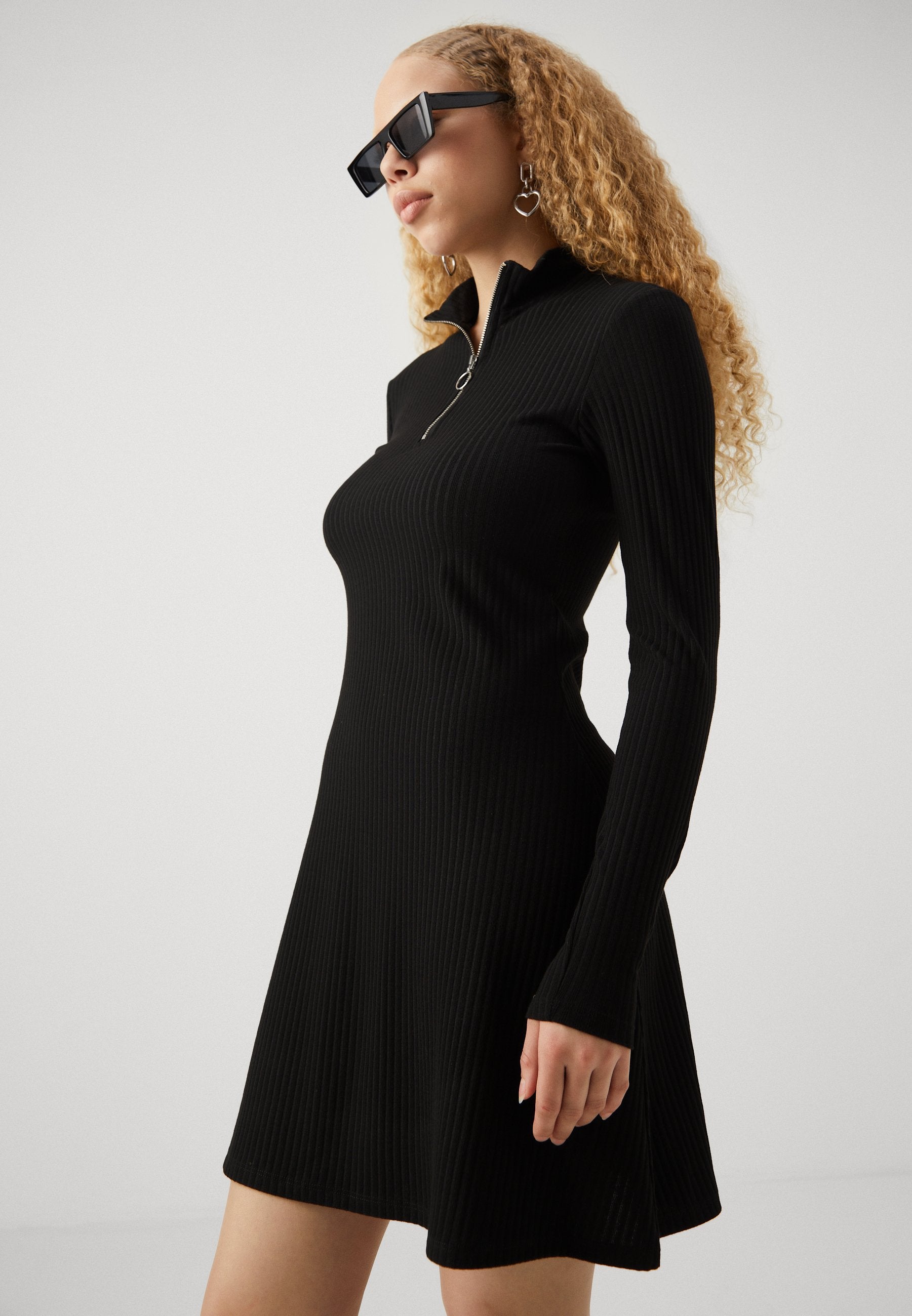 ONLY ONLNELLA HALF ZIP DRESS