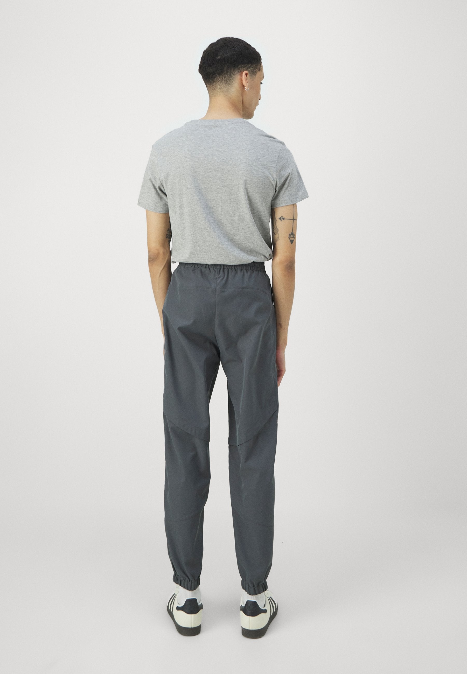 ONSKIAN PANT  Media 5
