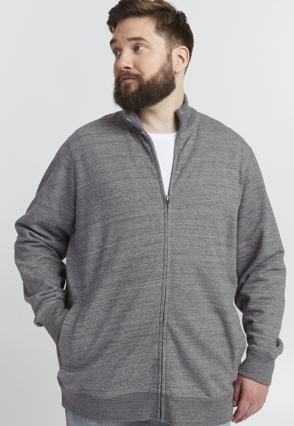 BHLENNER  PLUS SIZE Media 3