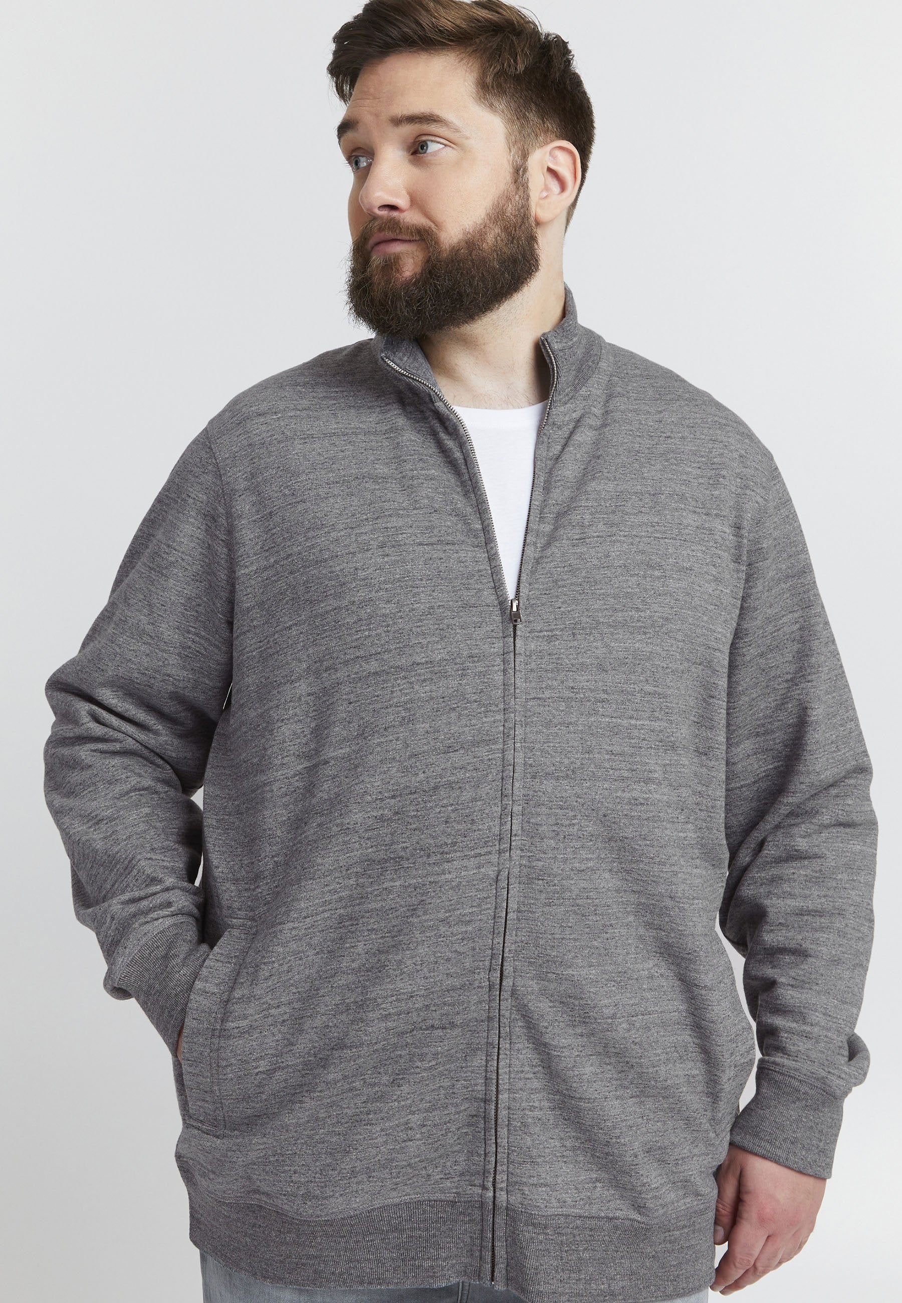 BHLENNER  PLUS SIZE Media 3